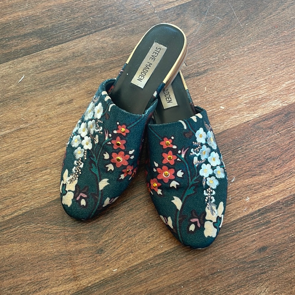 Steve Madden mules